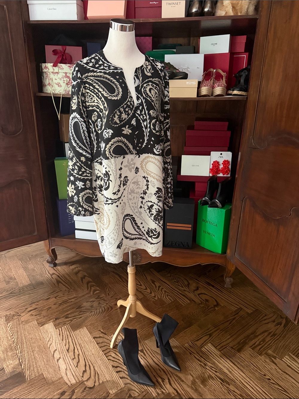 BCBGMaxAzria Black and White Paisley Mini Dress
